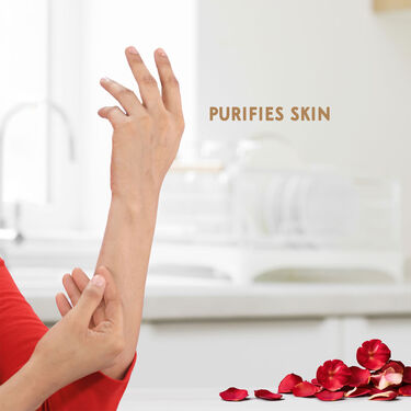 Rose Petal Manicure Pedicure Crystal Jelly Polisher For Salon (RPMPC)